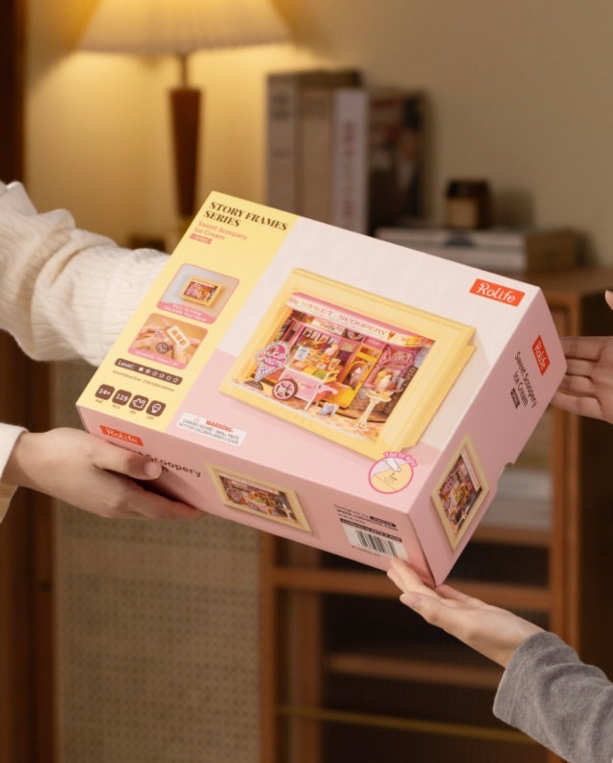 Sweet Scoopery Ice Cream - Rolife Story Frames Series