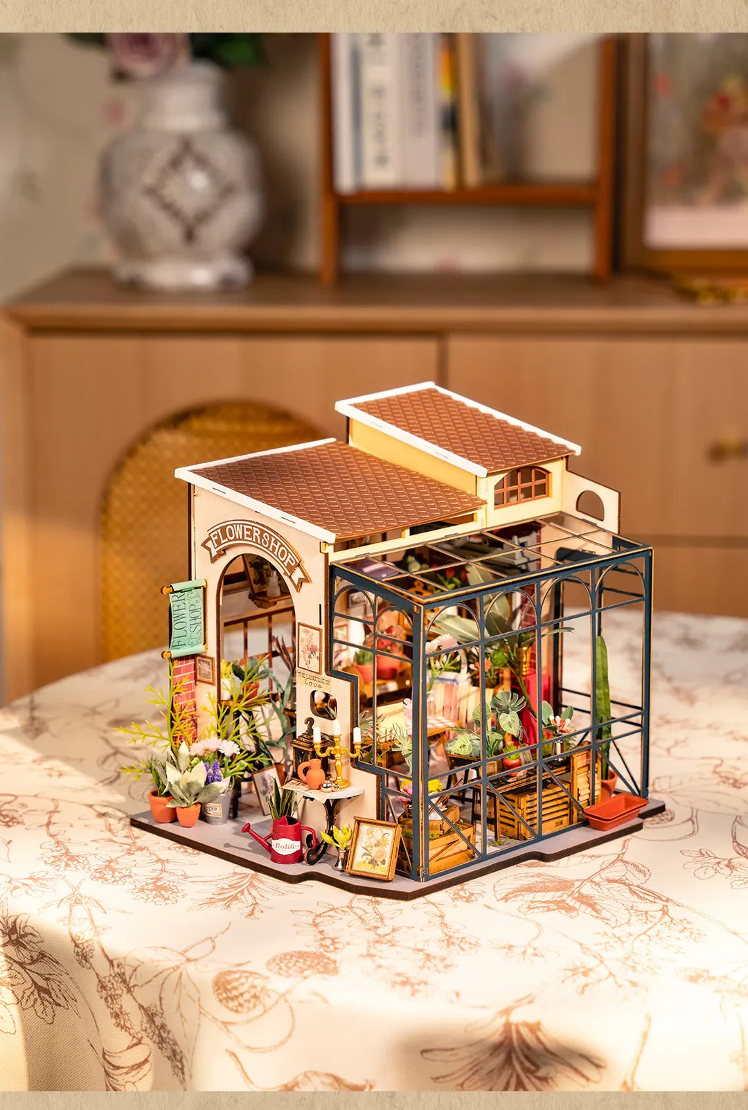 Emily's flower Shop - Rolife DIY Miniature House