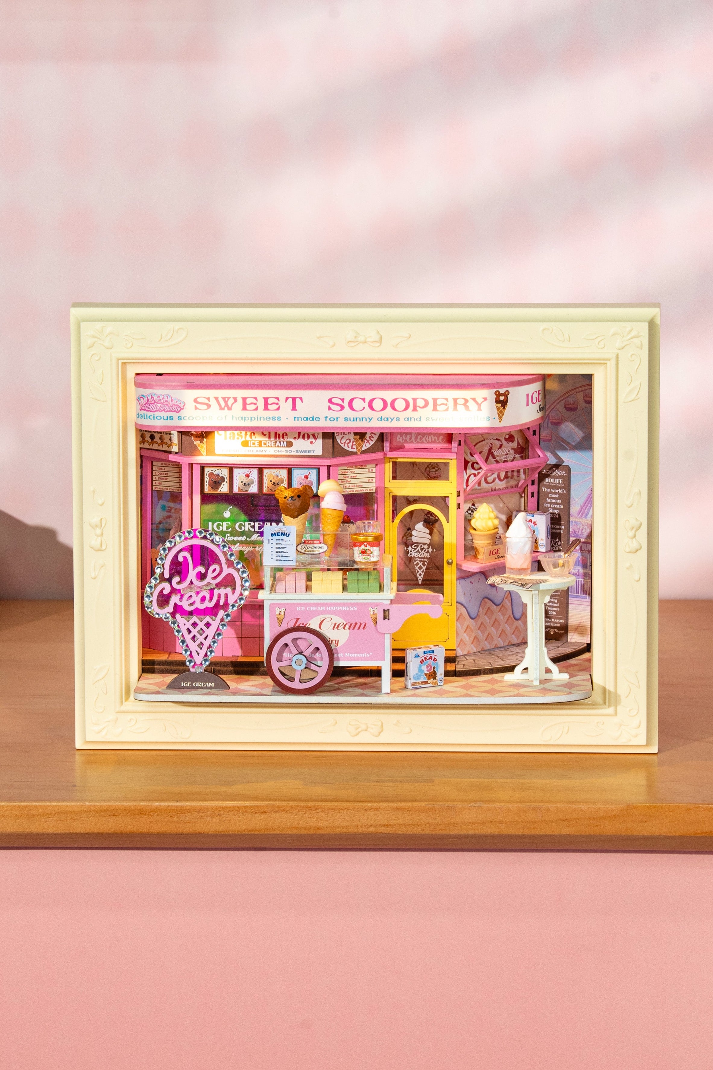 Sweet Scoopery Ice Cream - Rolife Story Frames Series