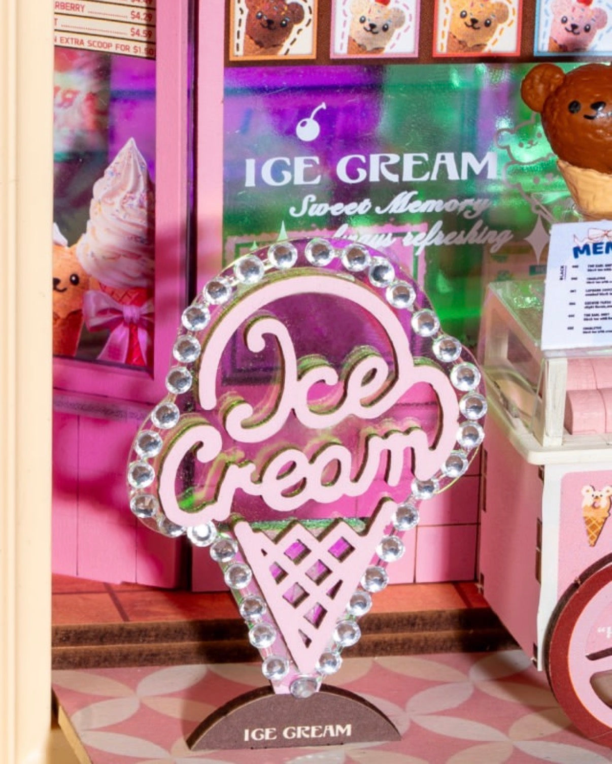 Sweet Scoopery Ice Cream - Rolife Story Frames Series
