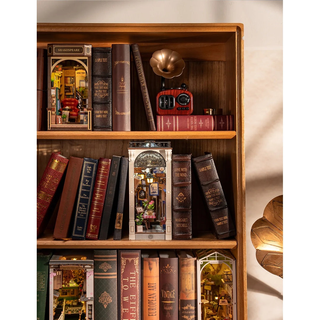 Arcade Dating - Rolife DIY Book Nook