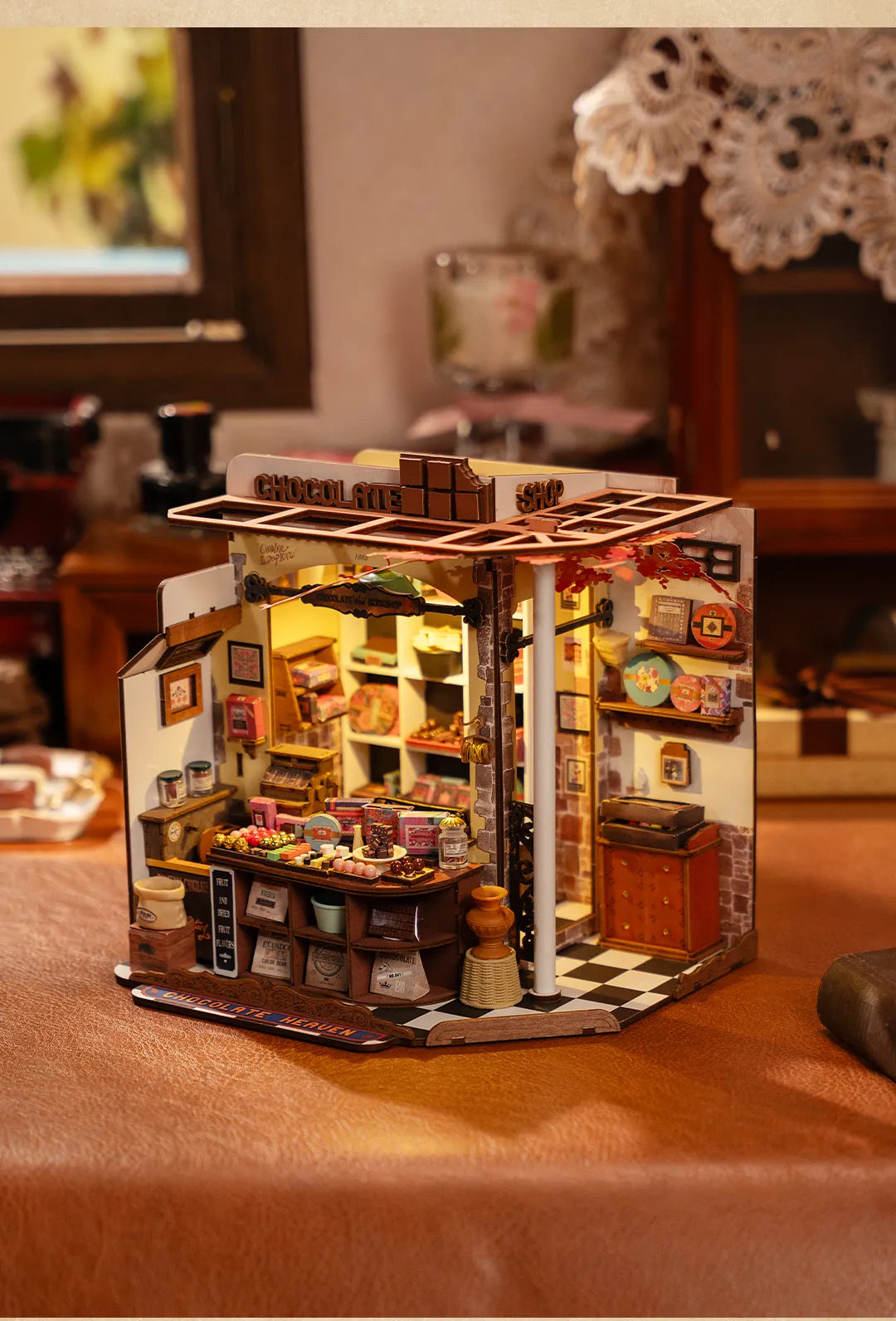 Henry's Chocolate - Rolife DIY Miniature House