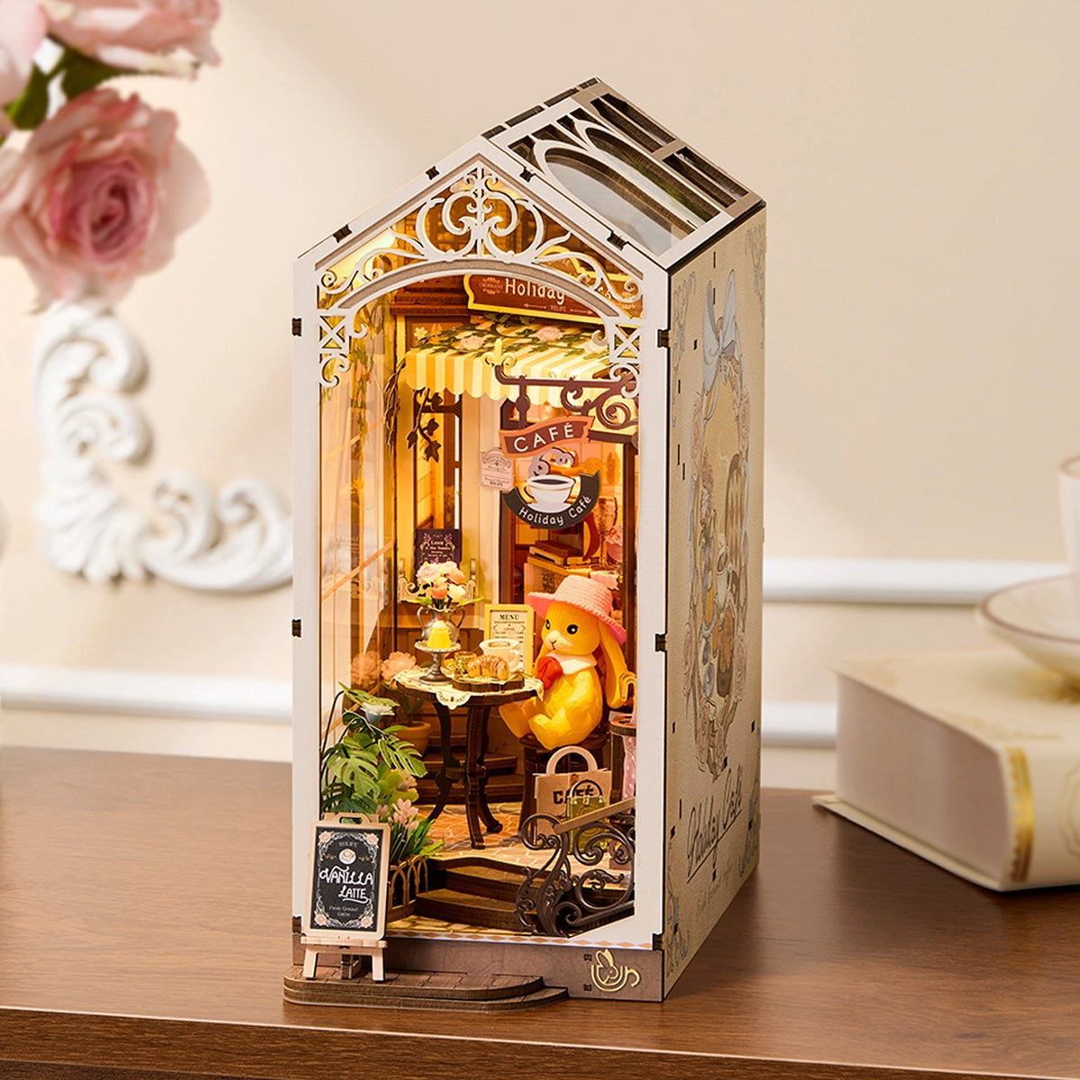 Holiday Cafe - Rolife DIY Book Nook